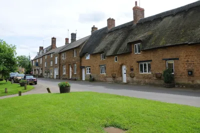 Cottages in North Newington