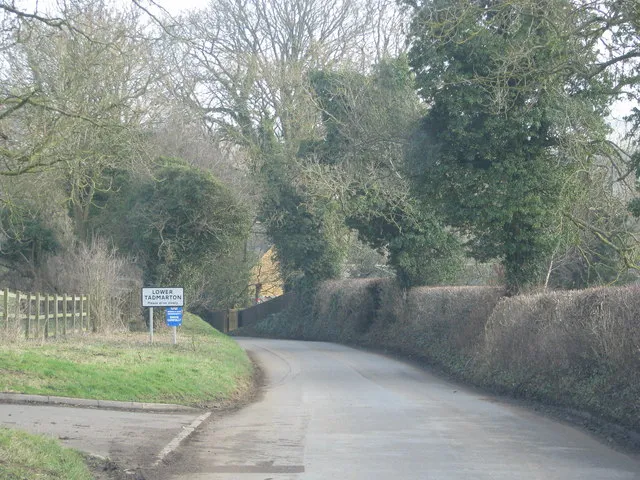 Approach to Lower Tadmarton