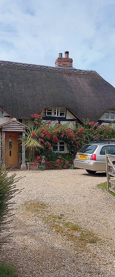 Brays Cottage, Upper Green