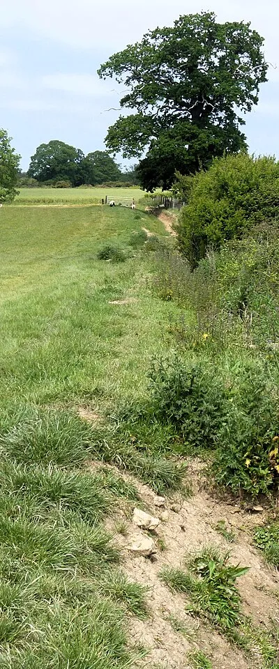 A circular walk around Winchcombe [56]