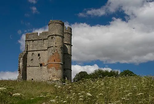 Donnington Castle
.mw-parser-output .messagebox{margin:4px 0;width:auto;border-collapse:collapse;border:2px solid var(--border-color-progressive,#6485d1);background-color:var(--background-color-neutral-subtle,#fbfcff);color:var(--color-base,#202122);box-sizing:border-box;border-inline-start-width:8px}.mw-parser-output .messagebox.mbox-small{font-size:88%;line-height:1.25em}.mw-parser-output .mbox-warning,.mw-parser-output .mbox-speedy{border:2px solid var(--border-color-error,#b22222);background:var(--background-color-error-subtle,#ffdbdb);border-inline-start-width:8px}.mw-parser-output .mbox-serious,.mw-parser-output .mbox-delete,.mw-parser-output .mbox-stop{border:2px solid var(--border-color-error,#b22222);border-inline-start-width:8px}.mw-parser-output .mbox-issue,.mw-parser-output .mbox-content{border:2px solid #f28500;background:var(--background-color-warning-subtle,#ffe);border-inline-start-width:8px}.mw-parser-output .mbox-query,.mw-parser-output .mbox-style{border:2px solid #f4c430;background:var(--background-color-warning-subtle,#ffe);border-inline-start-width:8px}.mw-parser-output .mbox-shit{border:2px solid #960;border-inline-start-width:8px}.mw-parser-output .mbox-license{border:2px solid #88a;border-inline-start-width:initial}.mw-parser-output .mbox-legal{border:2px solid var(--border-color-notice,#666);background:var(--background-color-base,#fff);border-inline-start-width:8px}.mw-parser-output .mbox-honor{border:2px solid #ca3;background:var(--background-color-warning-subtle,#fcf4db);border-inline-start-width:8px}.mw-parser-output .mbox-growth{border:2px solid #8d4;background:var(--background-color-success-subtle,#d5fdf4);border-inline-start-width:8px}.mw-parser-output .mbox-move{border:2px solid #93c;border-inline-start-width:8px}.mw-parser-output .mbox-protection,.mw-parser-output .mbox-message{border:2px solid var(--border-color-base,#aaa);border-inline-start-width:8px}.mw-parser-output .messagebox .mbox-text{border:none;padding:0.25em 0.9em;width:100%}.mw-parser-output .messagebox .mbox-image{border:none;padding:2px 0 2px 0.9em;text-align:center}.mw-parser-output .messagebox .mbox-imageright{border:none;padding:2px 0.9em 2px 0;text-align:center}.mw-parser-output .messagebox .mbox-empty-cell{border:none;padding:0;width:1px}.mw-parser-output .messagebox .mbox-invalid-type{text-align:center}@media(min-width:720px){.mw-parser-output .messagebox{margin:4px 10%}.mw-parser-output .messagebox.mbox-small{clear:right;float:right;margin:4px 0 4px 1em;width:238px}}body.skin--responsive .mw-parser-output table.messagebox img{max-width:none!important}Wikidata has entry Donnington Castle (Q849861) with data related to this item.