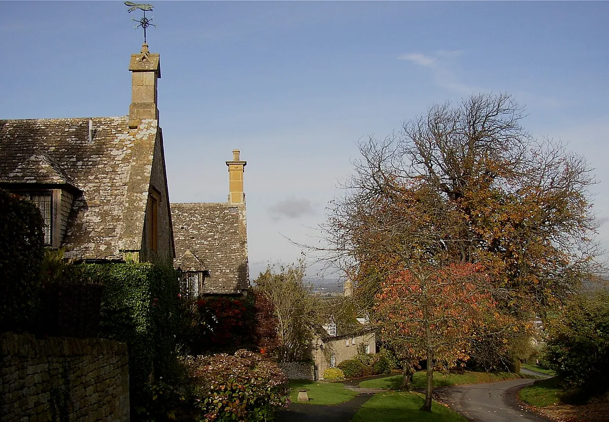 Beautiful stone roofs in Saintbury