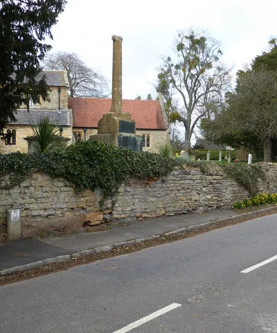 Churchyard Wall, Cropthorne
