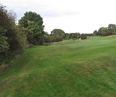 Bridleway skirting Broadway golf course