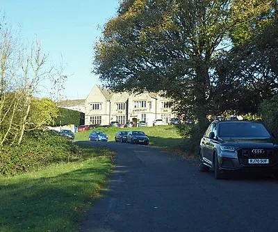 A glimpse of the Amberley Inn