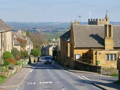 Bourton-on-The-Hill Main Street