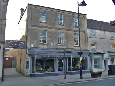 12 High Street