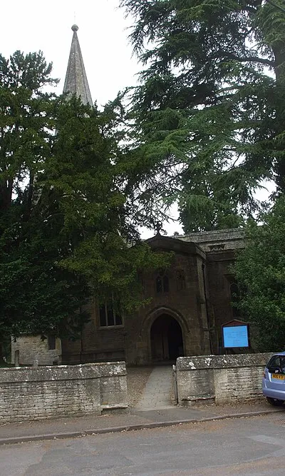 Church Rd entrance to St Mary's Church, Shipton-under-Wychwood