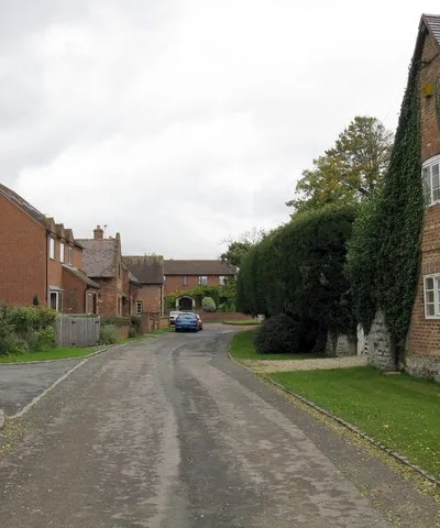 Back lane in Upper Strensham