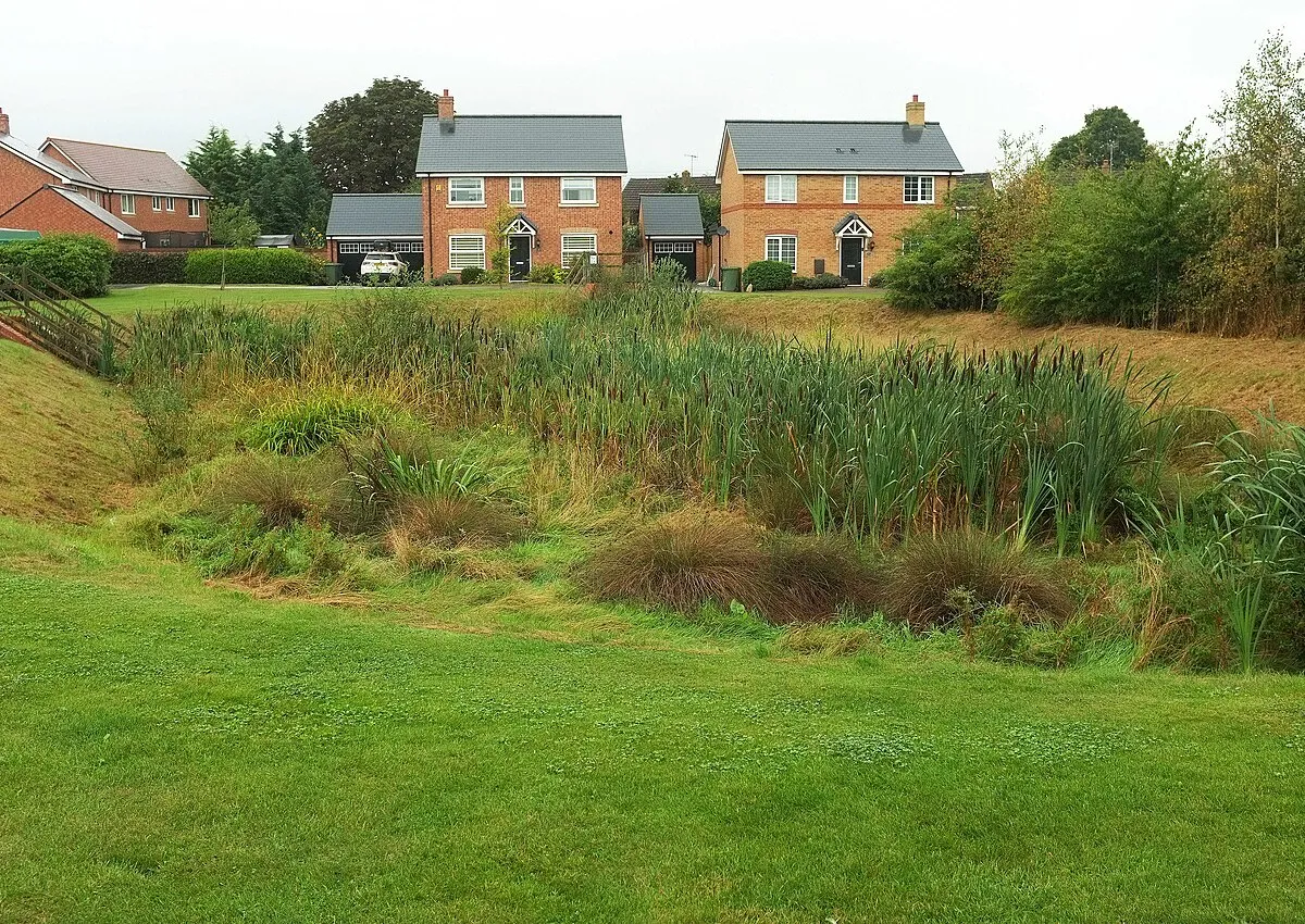 Balancing pond, Honeybourne