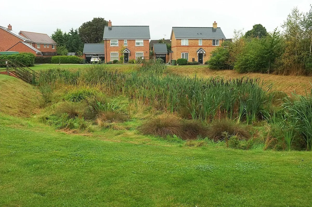 Balancing pond, Honeybourne