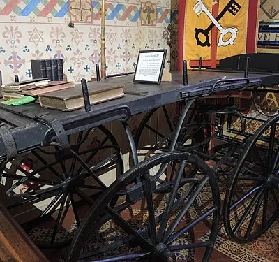 Bier in the chancel
