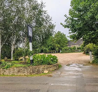 Pear Tree Inn (Melksham Without, Wiltshire, SN12)