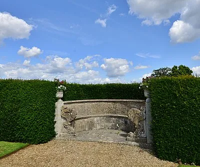 Bowood House: A stone seat at the east end of the terrace