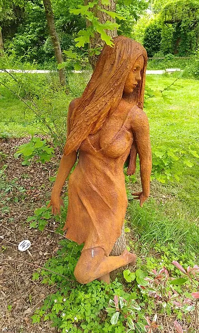 "Autumn", Cotswold Sculpture Park, Somerford Keynes (2)
