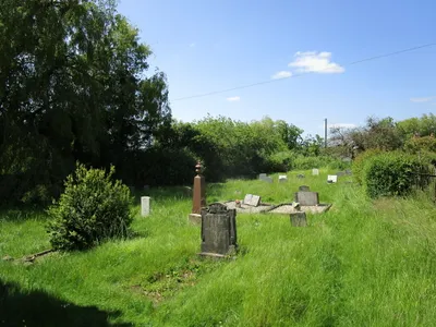 Cemetery adjacent to the former Methodist church, Hartpury