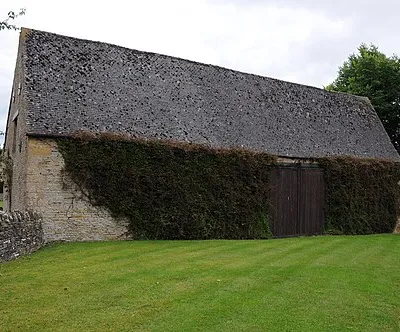 Barn in Upper Swell