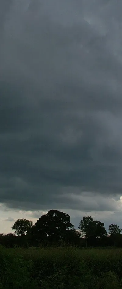 Black clouds developing South of Ledbury