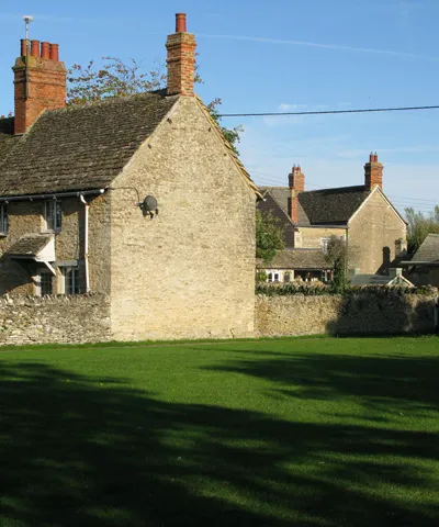 A small village green, Filkins