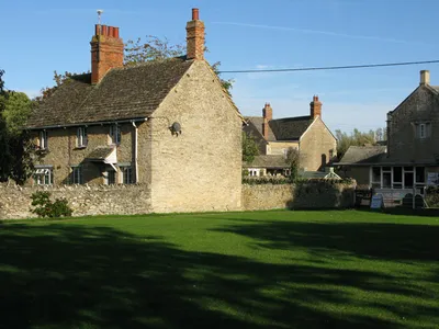 A small village green, Filkins