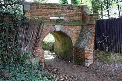 Archway over footpath from Church Street
