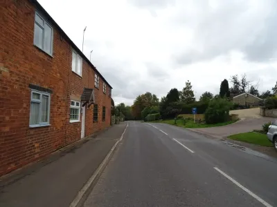 B4035 through Upper Brailes