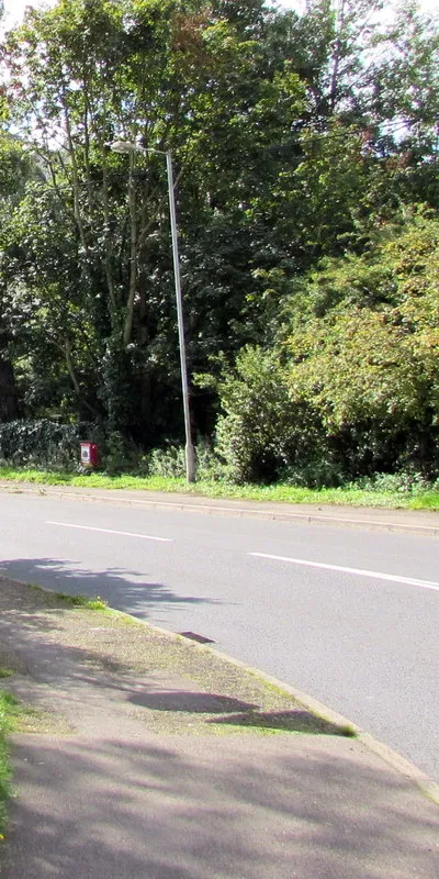 21% gradient ahead, Brimscombe