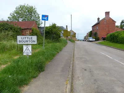 Chapel Lane in Little Bourton