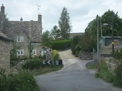 A sharp bend in Tresham