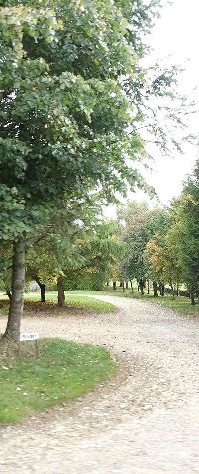 Entrance to Hill Barn Farm
