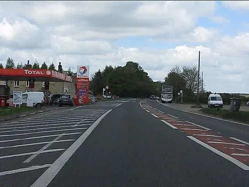 A44 - local facilities near Ditchley Gate