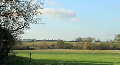 2011 : North west from the A3102