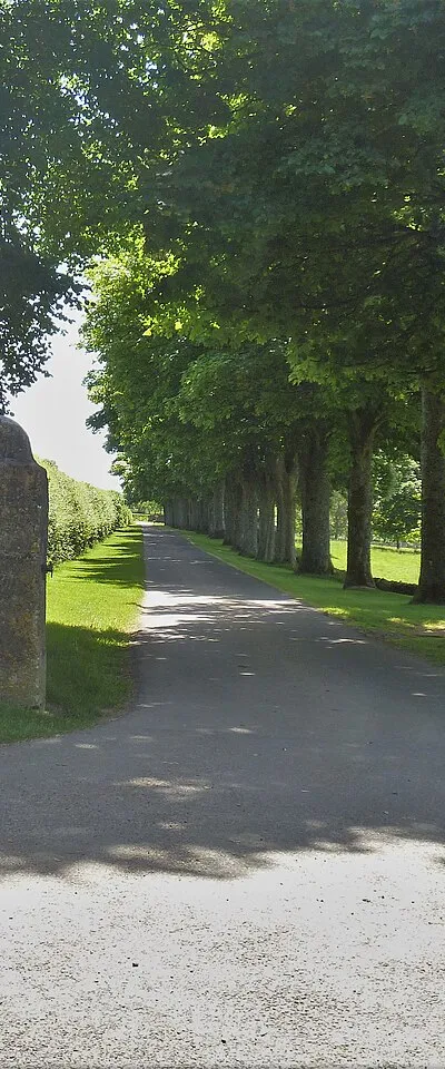 A walk around the Fosse Way [57]