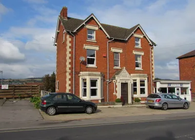 Ashdon House, Stroud