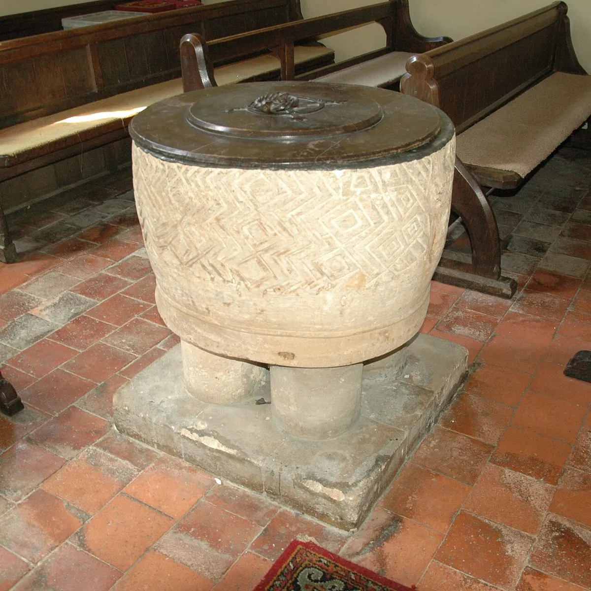 Church of England parish church of St John the Evangelist, Hempton, Oxfordshire: Norman font transferred from Holy Trinity parish church, Over Worton