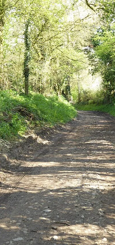 Bridleway to Hawling