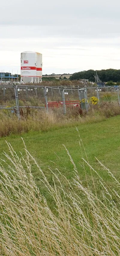 Building compound on the edge of Milton-under-Wychwood
