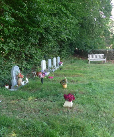 All Hallows, South Cerney: churchyard (b)