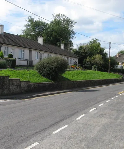 Blunsdon High Street