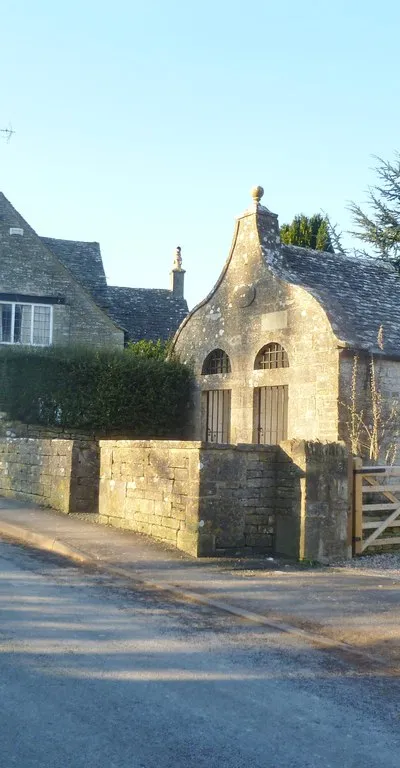Bisley, lock-up