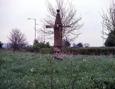 Guidepost from the past - Teddington, Gloucestershire