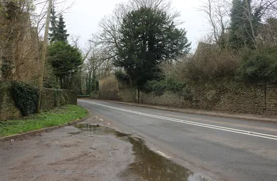 Bath Road, Doughton