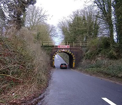 Narrow bridge The railway from Swindon to Gloucester crosses the A433, north of Kemble.