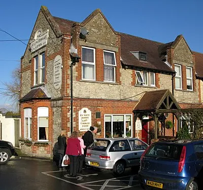 The Bolingbroke Arms, Hook