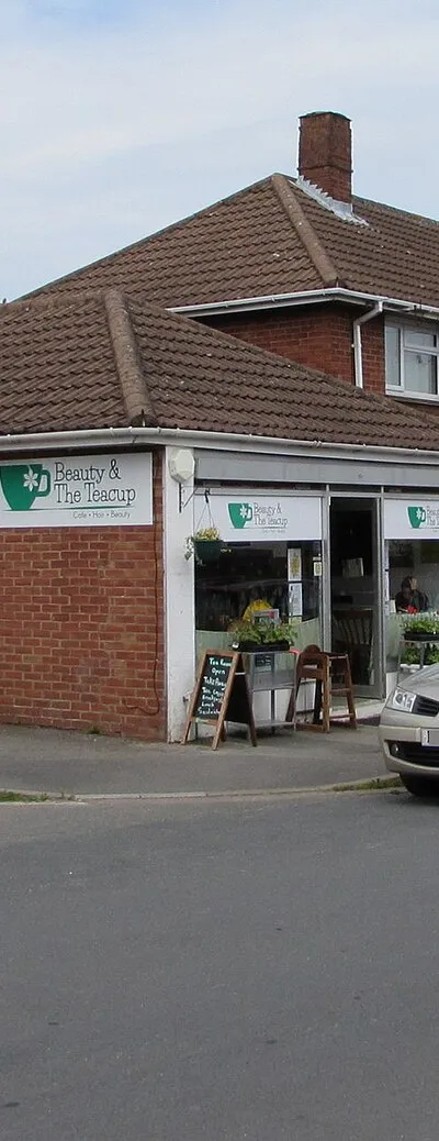 Beauty &amp; The Teacup in Shurdington