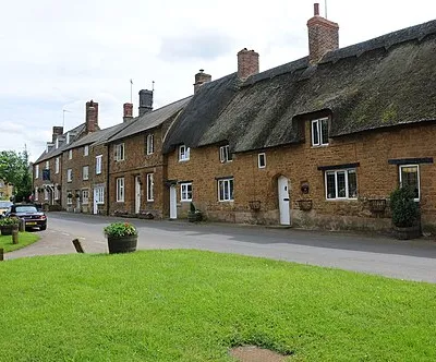 Cottages in North Newington