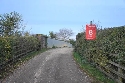 Bridge over the railway near Daylesford