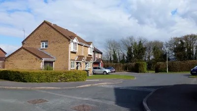 Cul-de-sac off Otter Close, Hucclecote