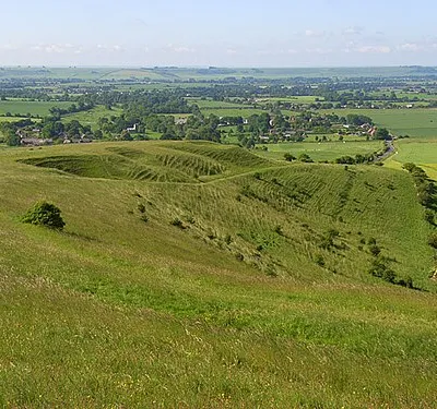 Downland, Alton Barnes The ridge south of Walkers Hill and a view across the Vale of Pewsey.