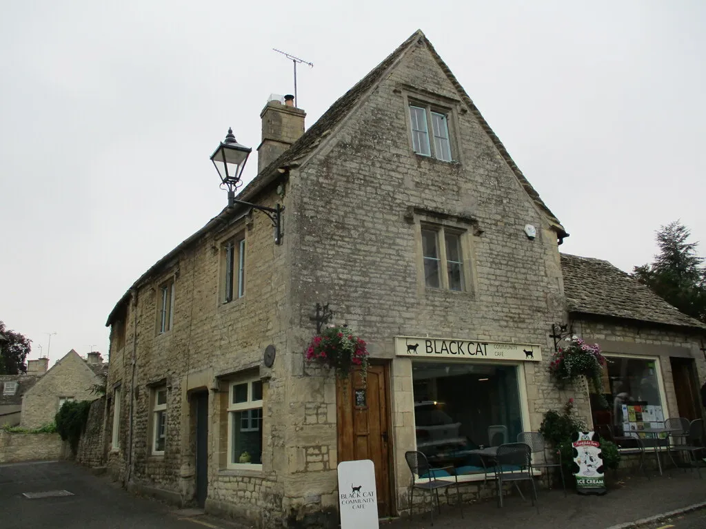 Black Cat, Northleach